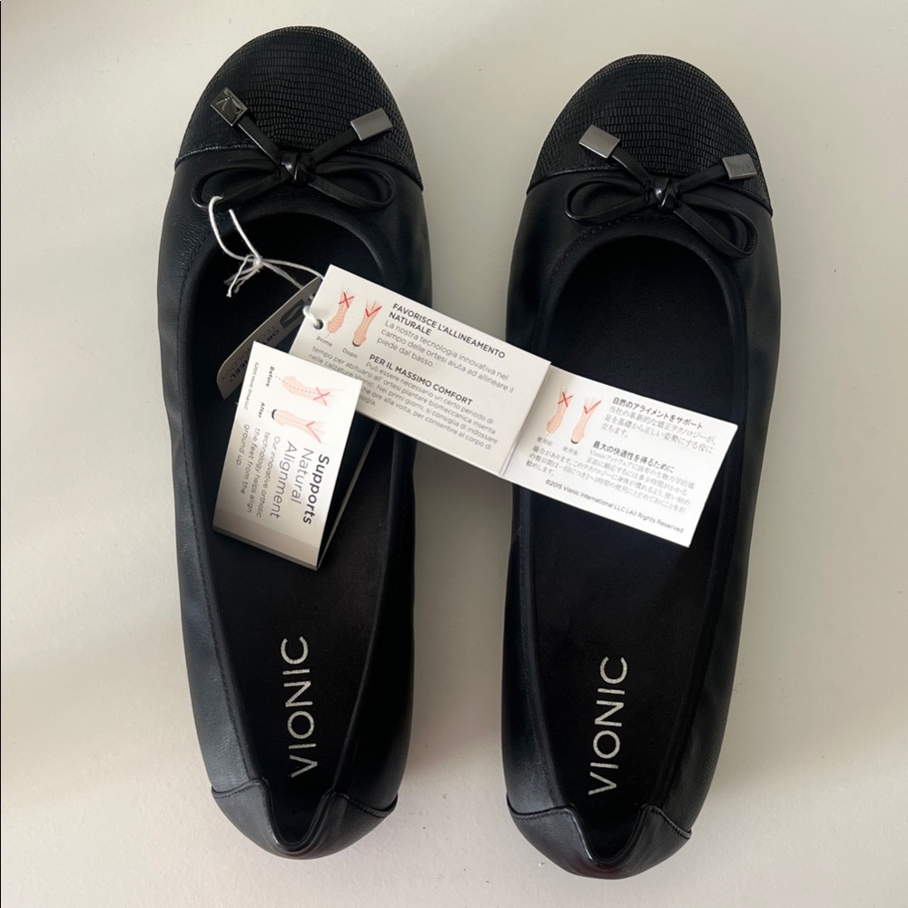 Vionic Spark Minna ballet flats NWT